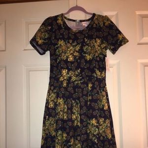 Lularoe Amelia with tags